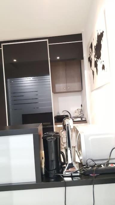 Modern Office Apartment.Wifi,2A/C,Luxury Fur/Tures Θεσσαλονίκη Εξωτερικό φωτογραφία